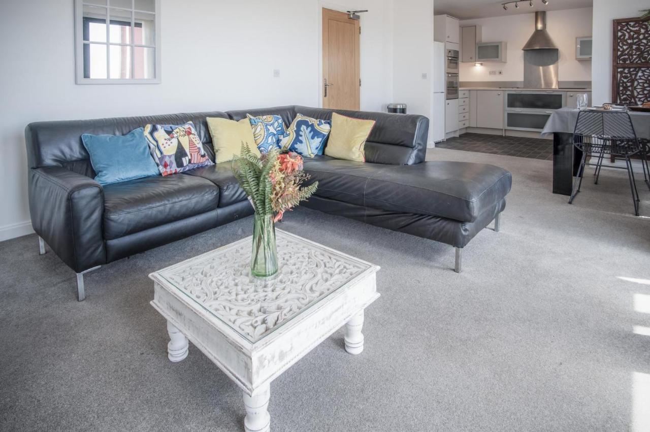 Maritime Quarter - 2 Bedroom Apartment - Sa1 Beach Front Fishermans Way Суонси Экстерьер фото