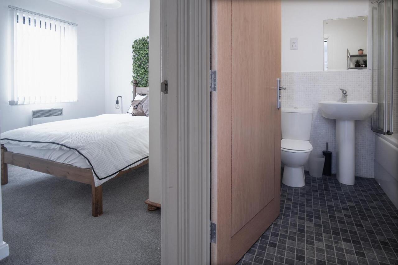 Maritime Quarter - 2 Bedroom Apartment - Sa1 Beach Front Fishermans Way Суонси Экстерьер фото