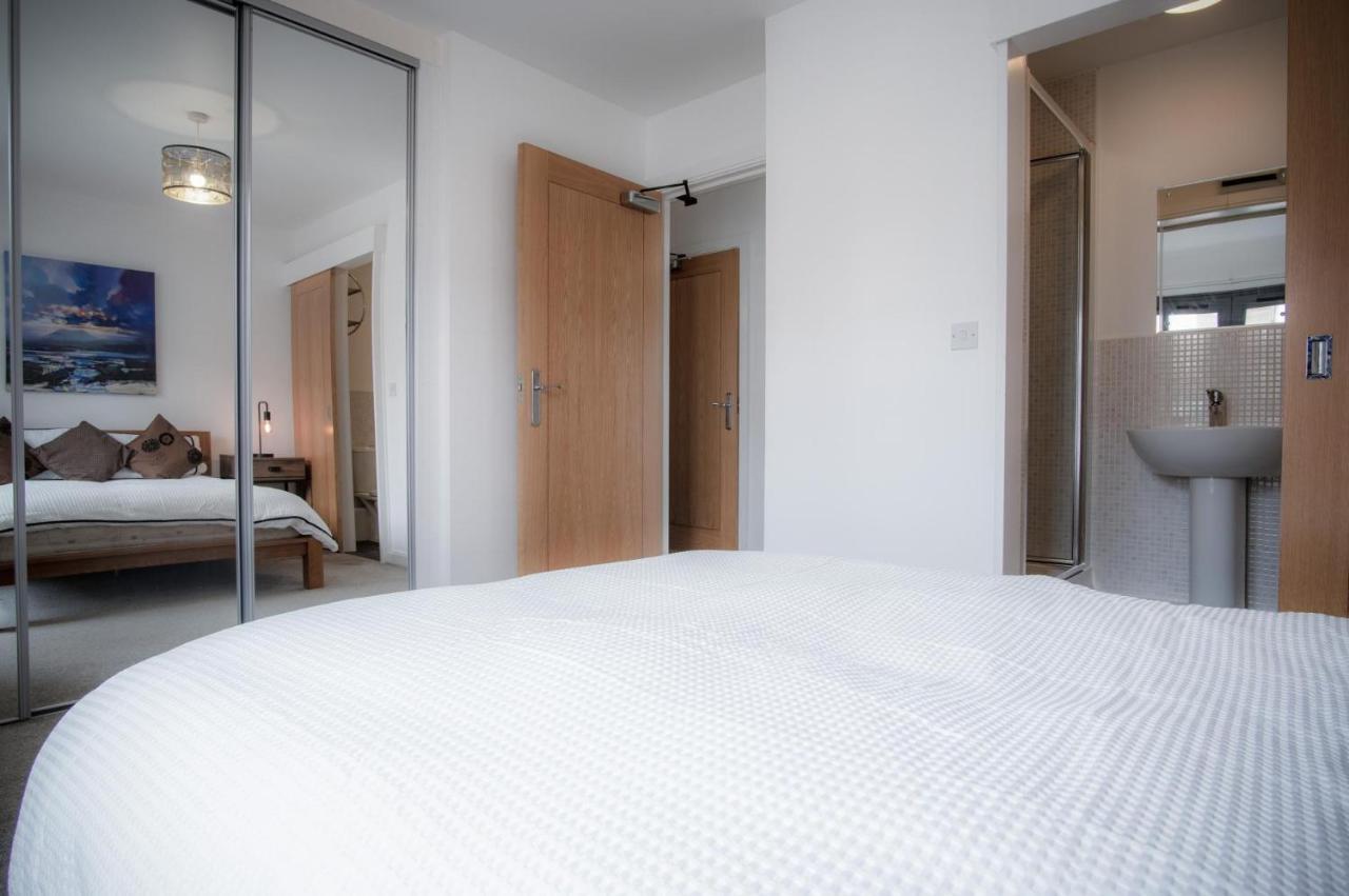 Maritime Quarter - 2 Bedroom Apartment - Sa1 Beach Front Fishermans Way Суонси Экстерьер фото