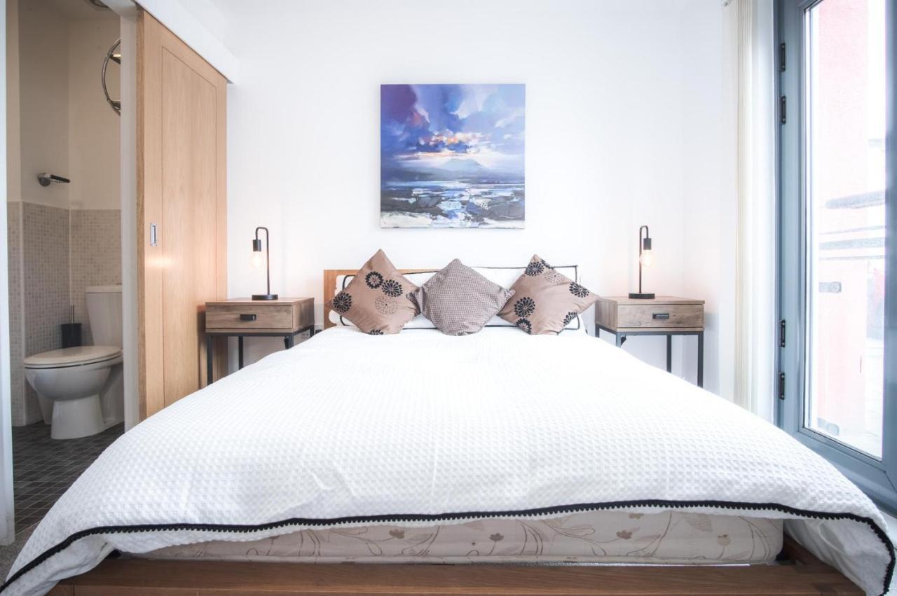 Maritime Quarter - 2 Bedroom Apartment - Sa1 Beach Front Fishermans Way Суонси Экстерьер фото